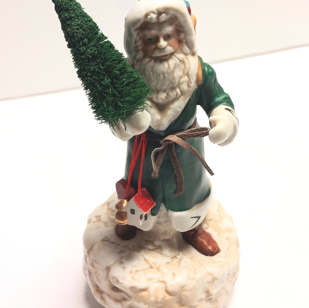 Music Box Santa In Green Suit Basket Backpack With Toys - Plays Joy To The World